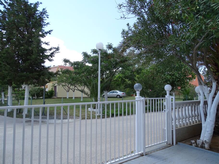 parking place in front of house and place where you can grill