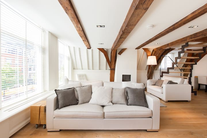 Luxury apartment down town Leiden