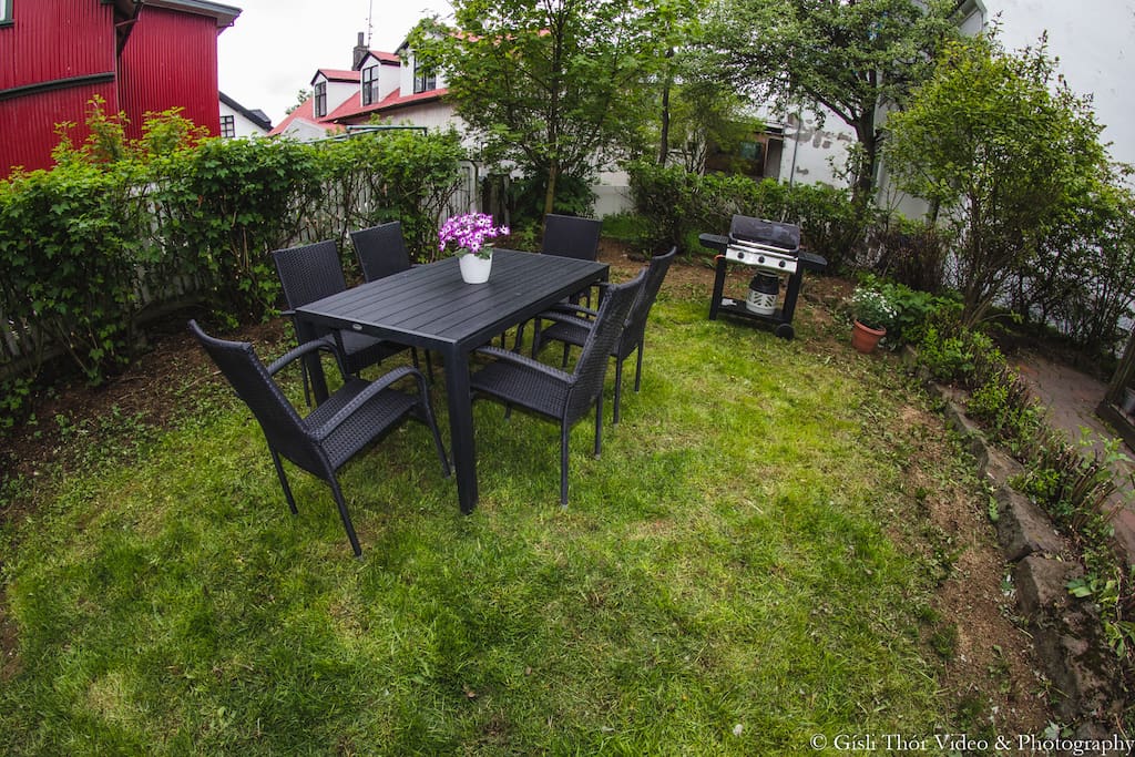 A small outside area in the yard