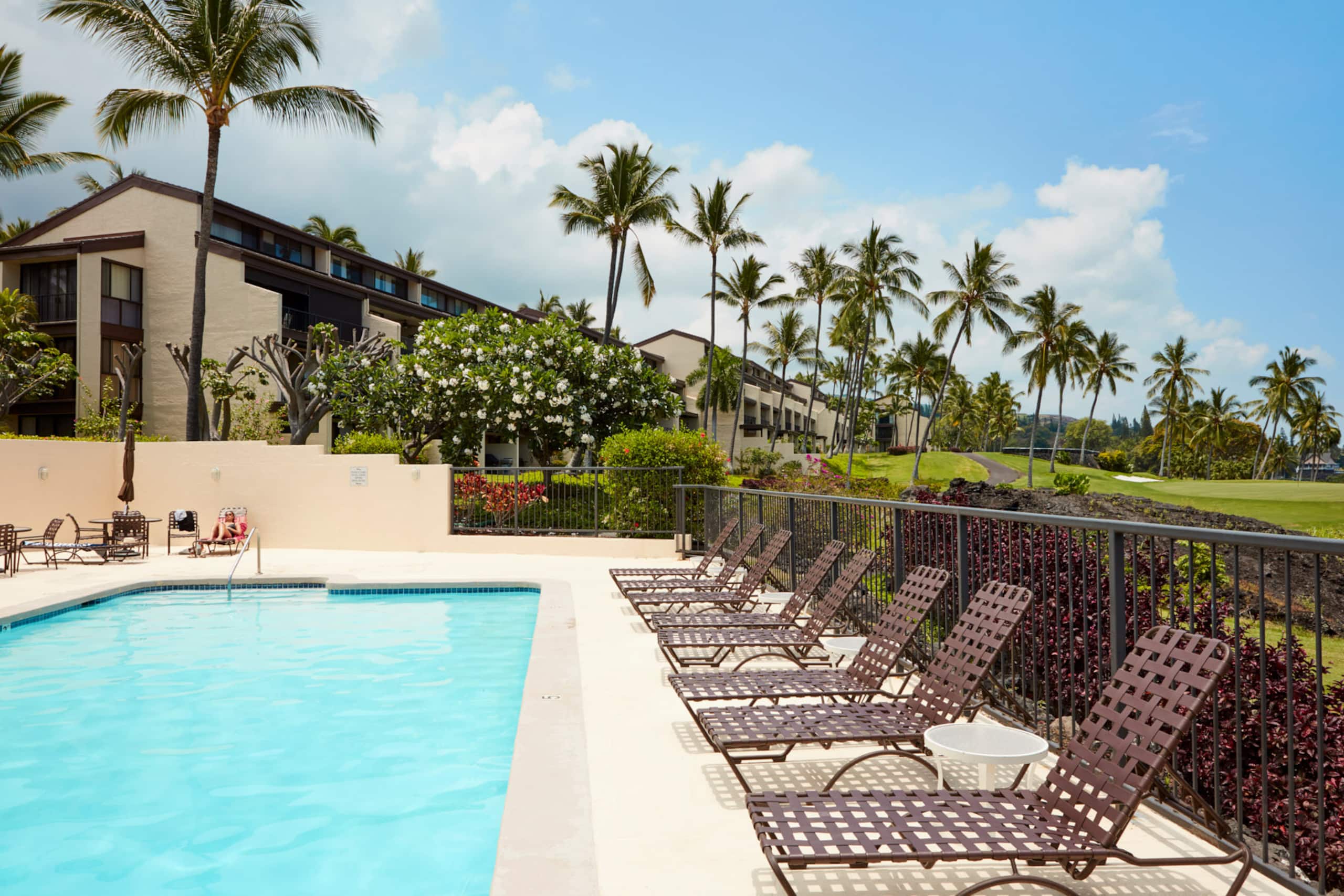 Condo in Kailua-Kona · ★4.96 · 3 bedrooms · 4 beds · 3 baths - Image 37