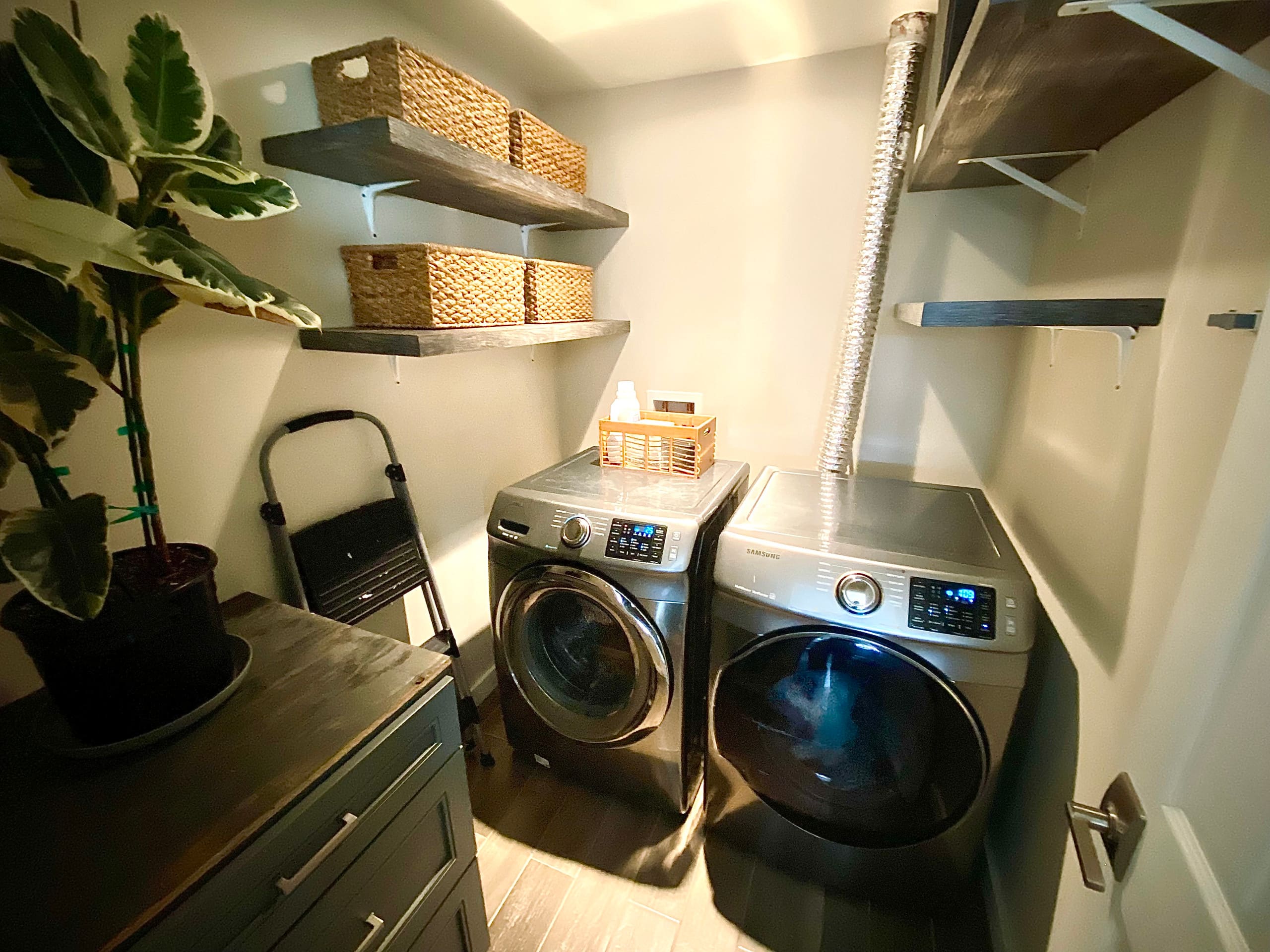 Home in San Francisco · ★4.88 · 3 bedrooms · 3 beds · 3 baths - Image 18