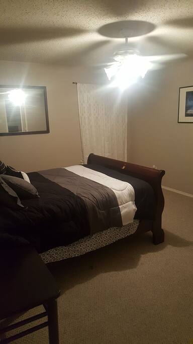 bedroom #1 Queen size bed