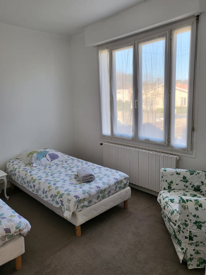 საძინებელი 3