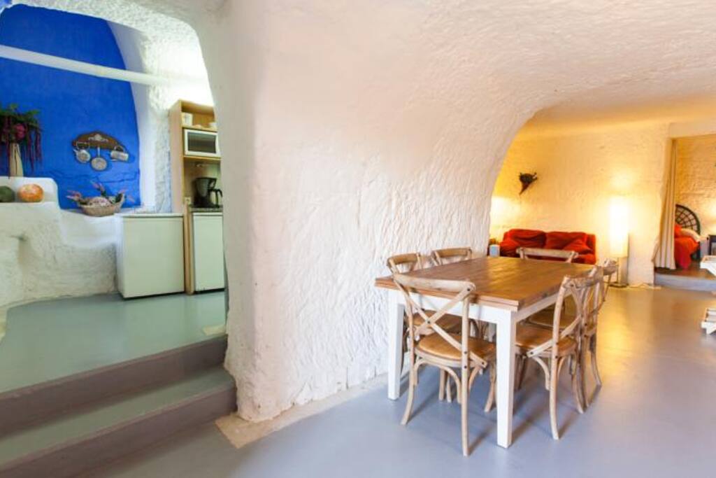 Casa Cueva Alimoche
