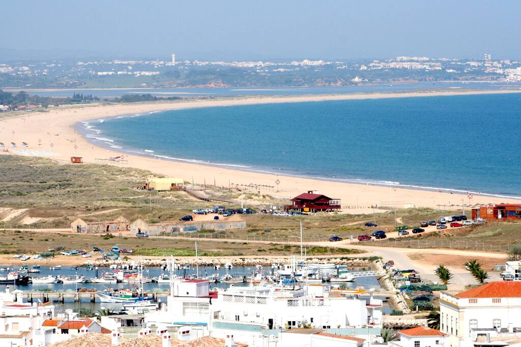 Private Roof Top Terrace - 360º Breathtaking Views over Lagos Bay, Old Town and Monchique Mountains