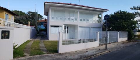 Casa na Praia da Lagoinha com Frente para o Mar
