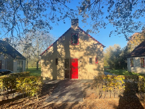 Nice 3-bedroom house with lake view