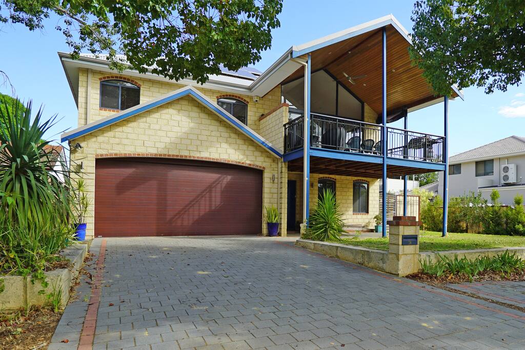 Locked up Garage- Modern Home