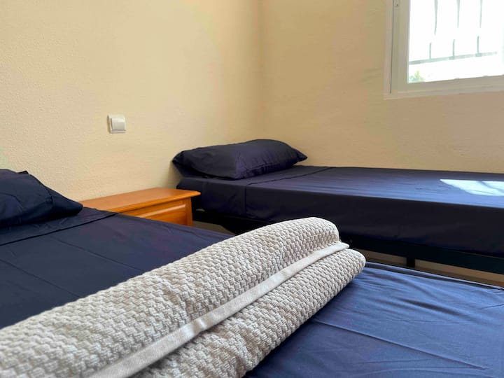 غرفة النوم 1