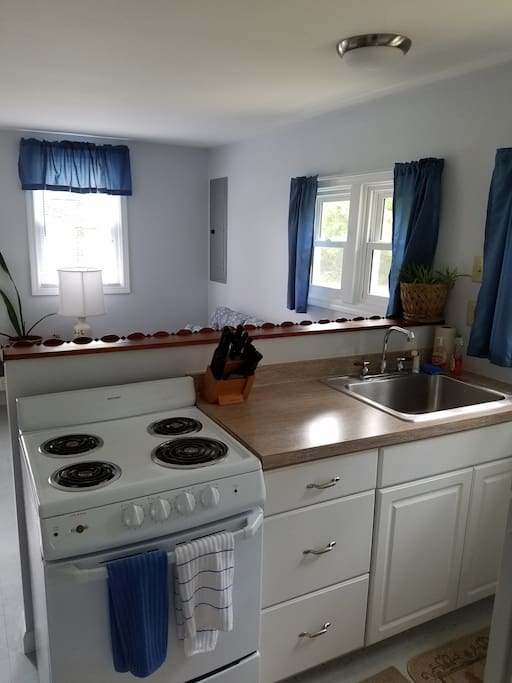 View into the Bungalow kitchen