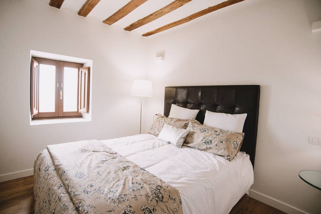 HABITACIÓN DE MATRIMONIO 4