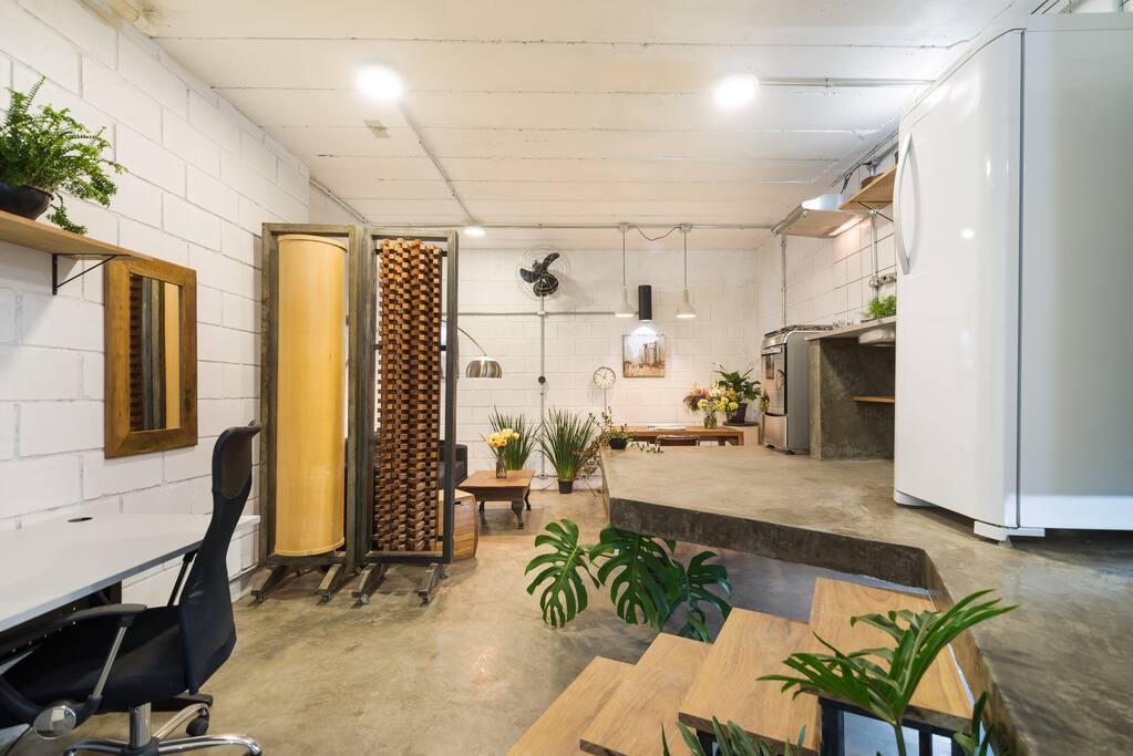 Entrance and Office