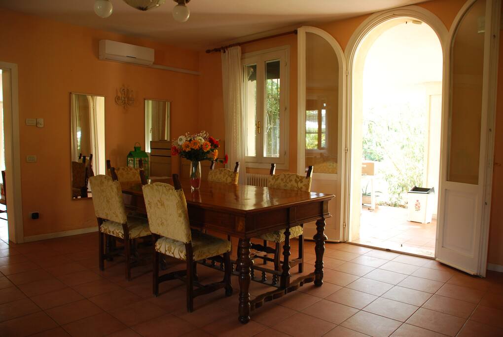 salone