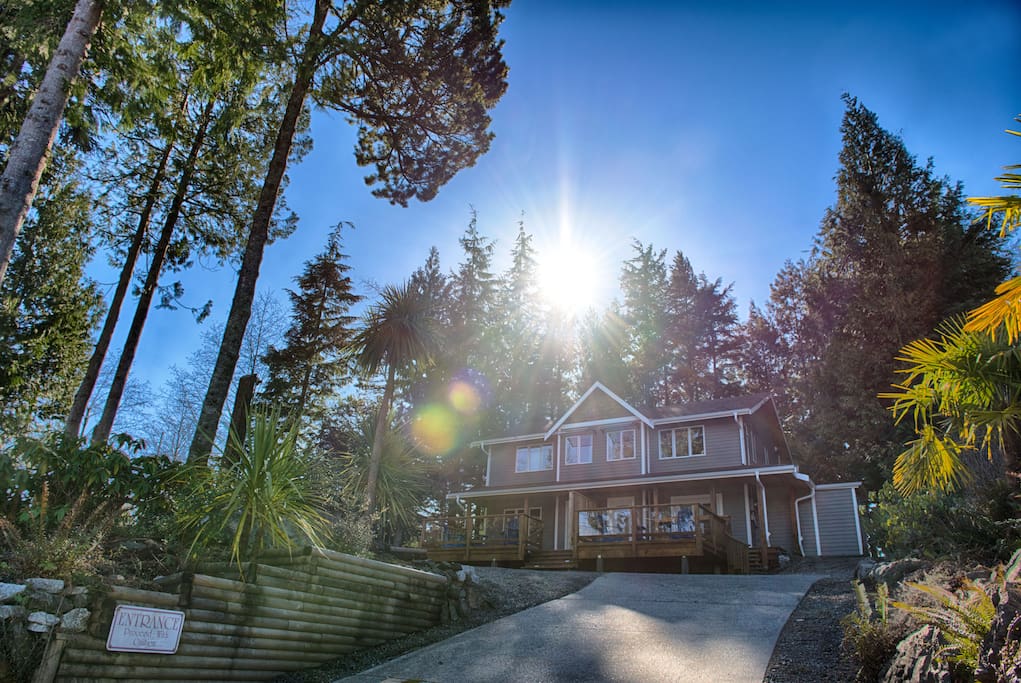 The Francis Boutique Inn - Exterior