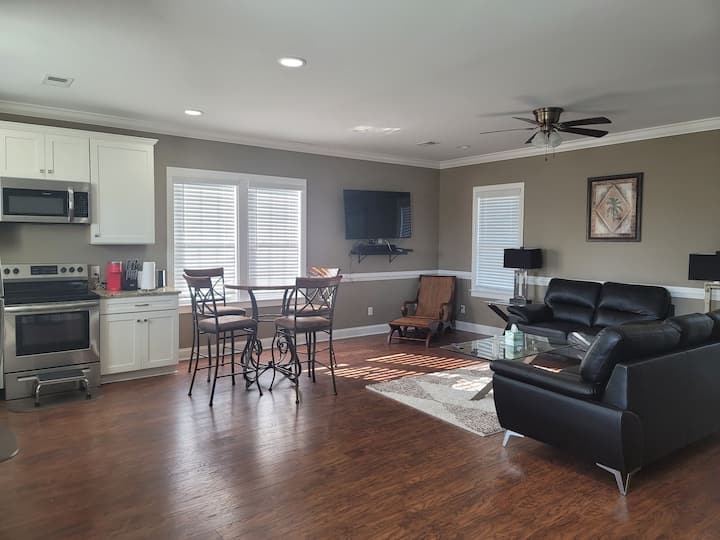 Jenkins Creekside Apartment - Charleston, SC