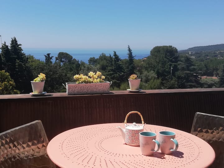 Cassis Holiday Rentals & Homes - Provence-Alpes-Côte d'Azur, France | Airbnb