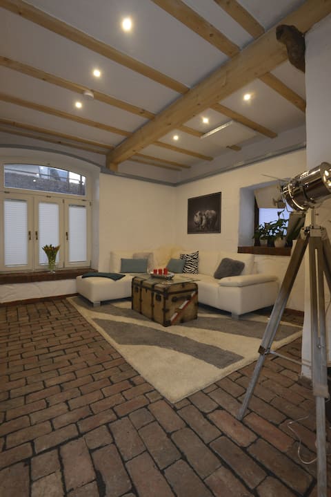 Eifel Kate, relax with sauna and hot tub