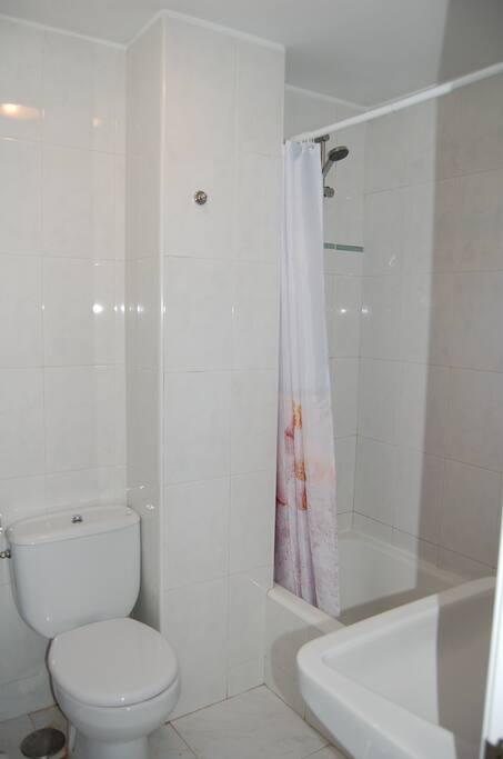 Bathroom_1