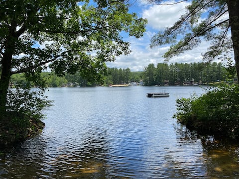 Spectacular Lakefront 3br House, AC, private beach