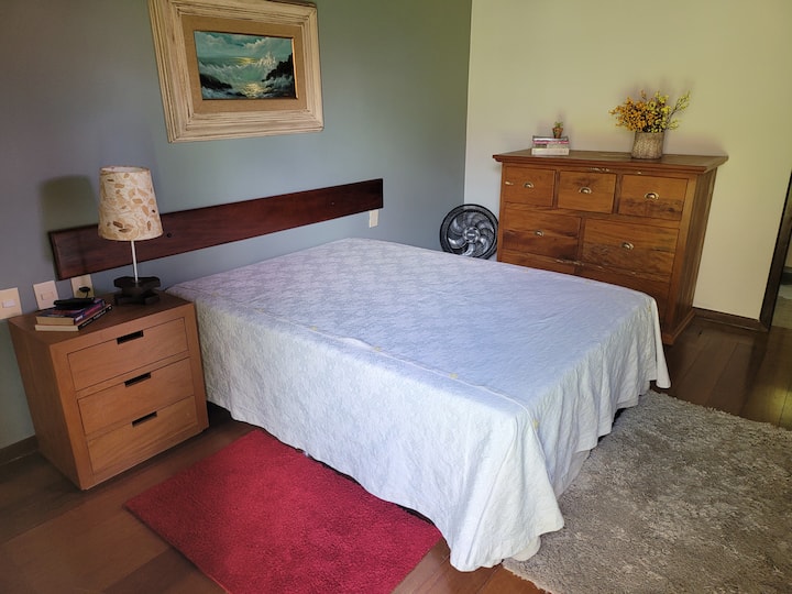 Suite 2