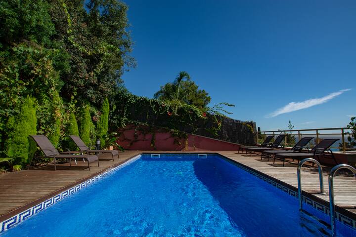 ★ CoastalVillas – Villa Sunrise ★ cosy house gallery image 2