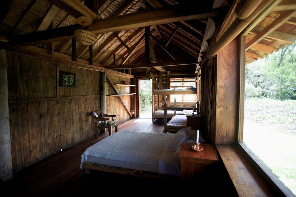 Cama matrimonial