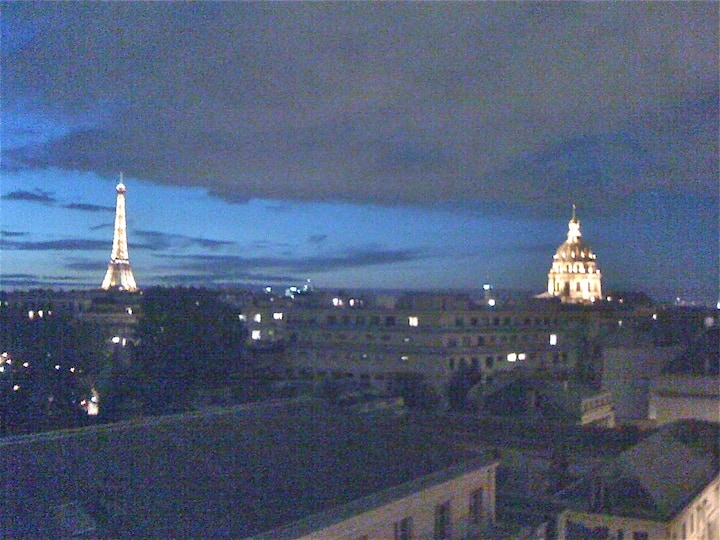 Exceptional view over all of Paris