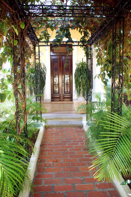 Entrada principal exterior
