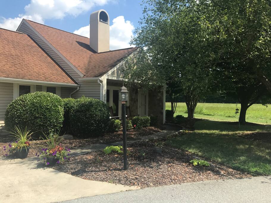 There are two entrances to the house and this would be yours. I use another that goes directly into the other bedroom. Privacy in every way!