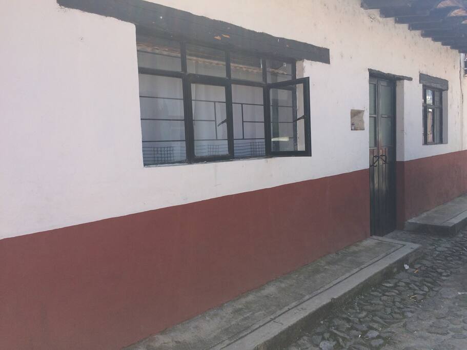 Entrada a la casa