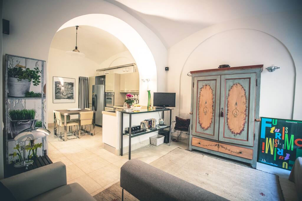 Salone