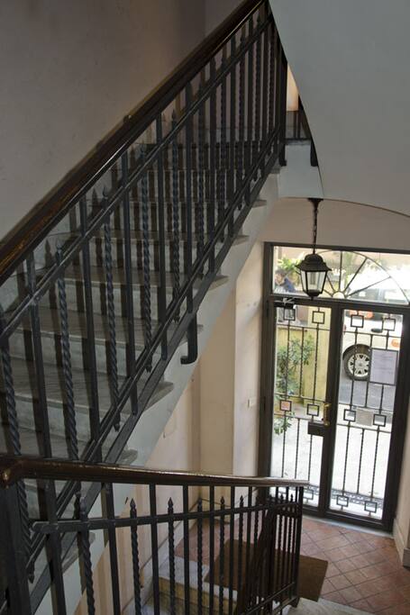 SCALE DEL PALAZZO