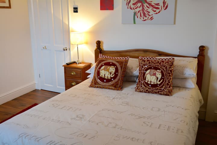 Stansted Airport, Stansted - Double Room