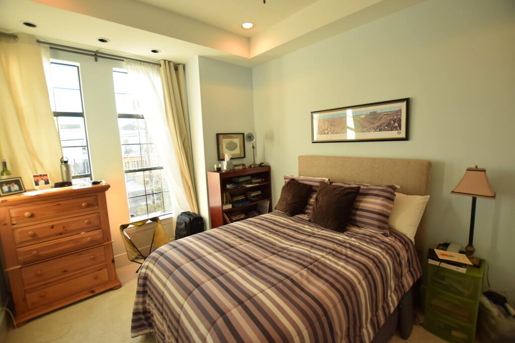 Bedroom 2, double bed