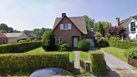 Villa at Brussels broder, for family only