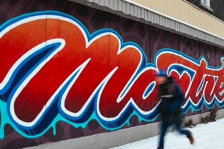 Joli studio tout neuf - proche du métro