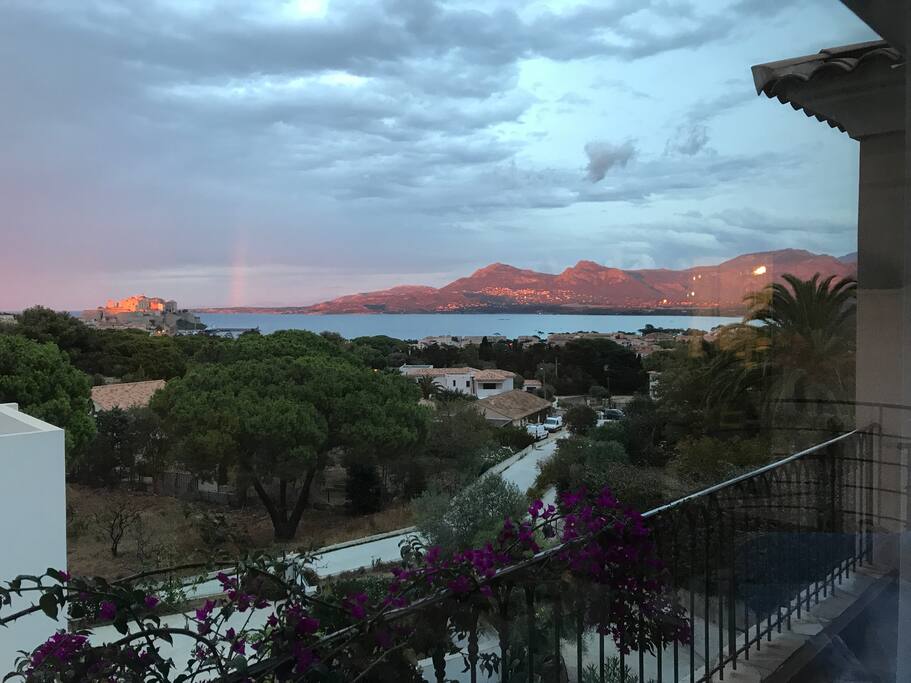 vue terrasse soir