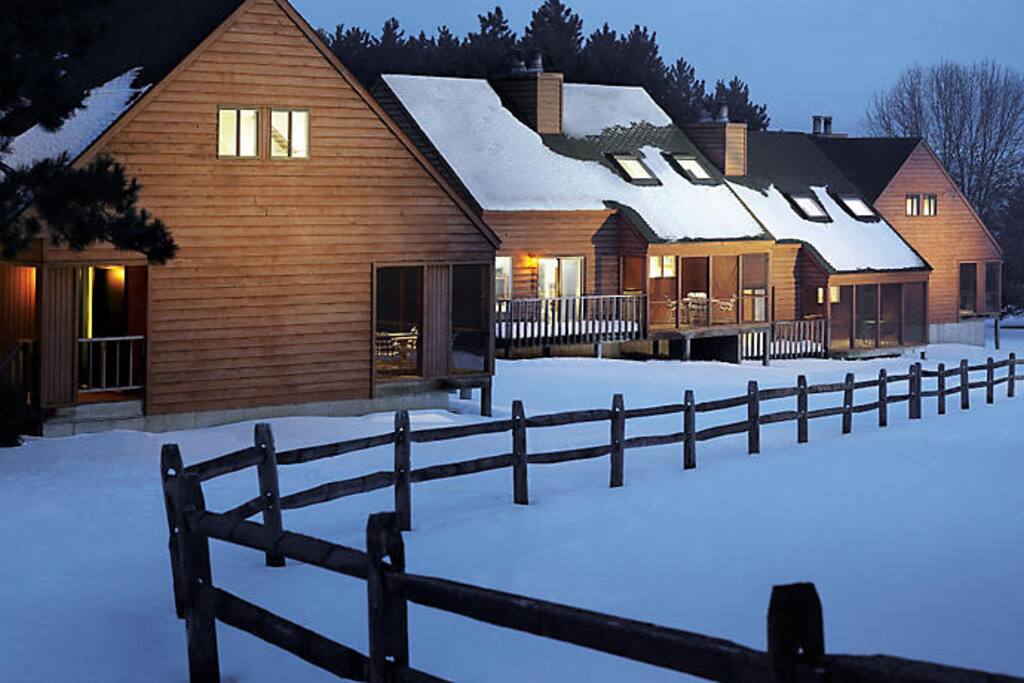 1, 2 and 3 bedroom Villas