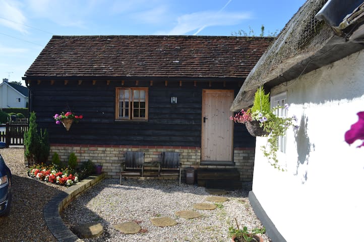 Ickwell Village Spa