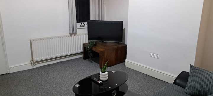 Cosy Rm & Rd Parking Near River And Station St1 - Newcastle-under-Lyme