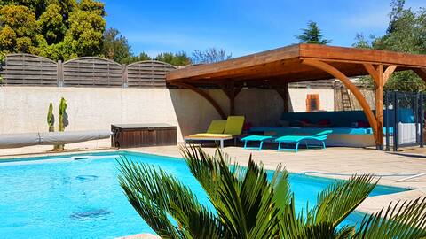 Villa piscine, prox Nîmes, Uzès...