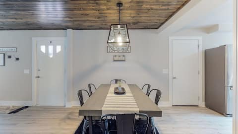 Steps to the HOF: Football Fans’ Dream Stay