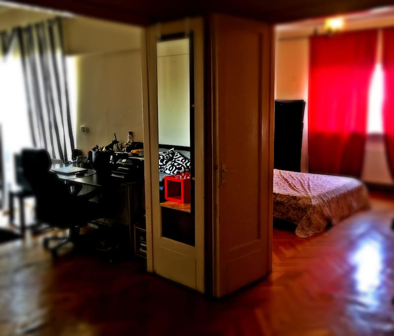 Shared area between bedrooms