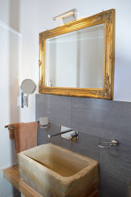 Bagno camera amore
