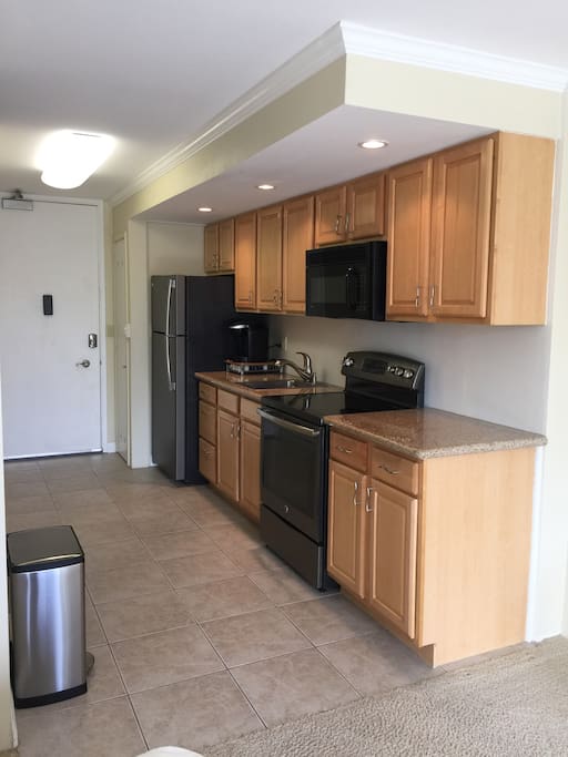 Full Kitchen