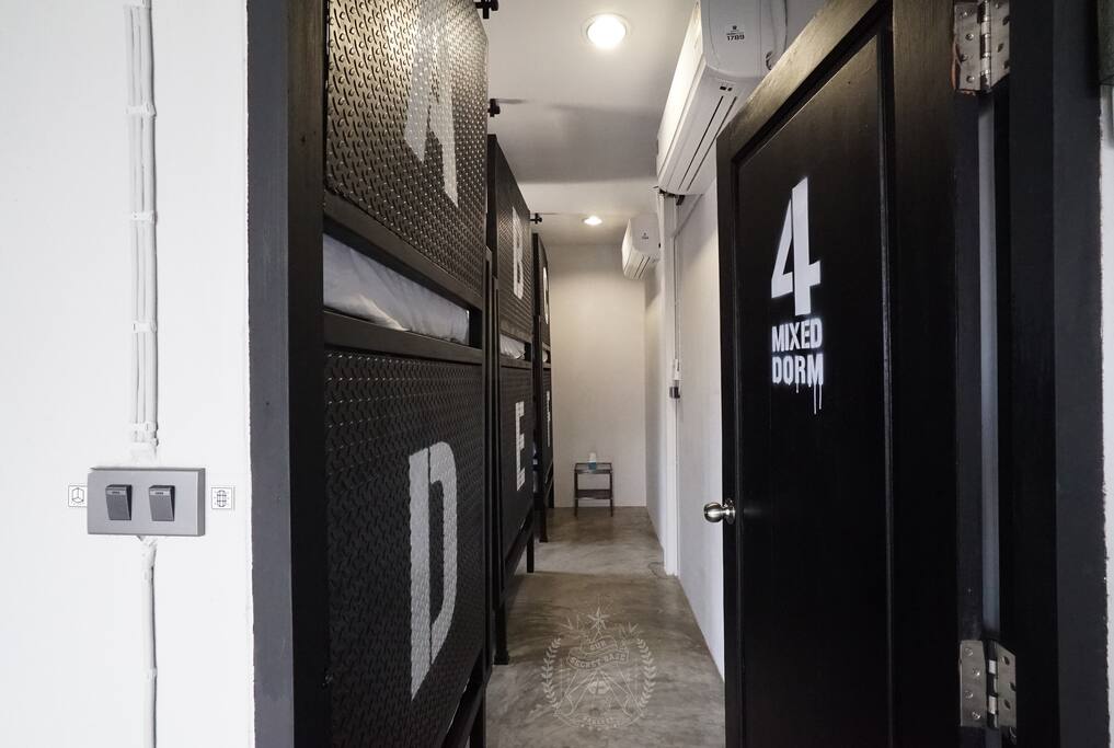 4F Mixed Dorm