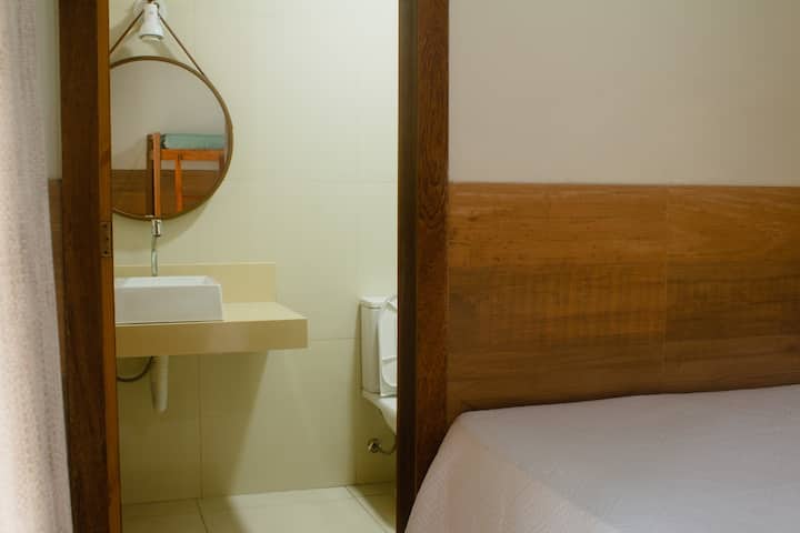 საძინებელი 4