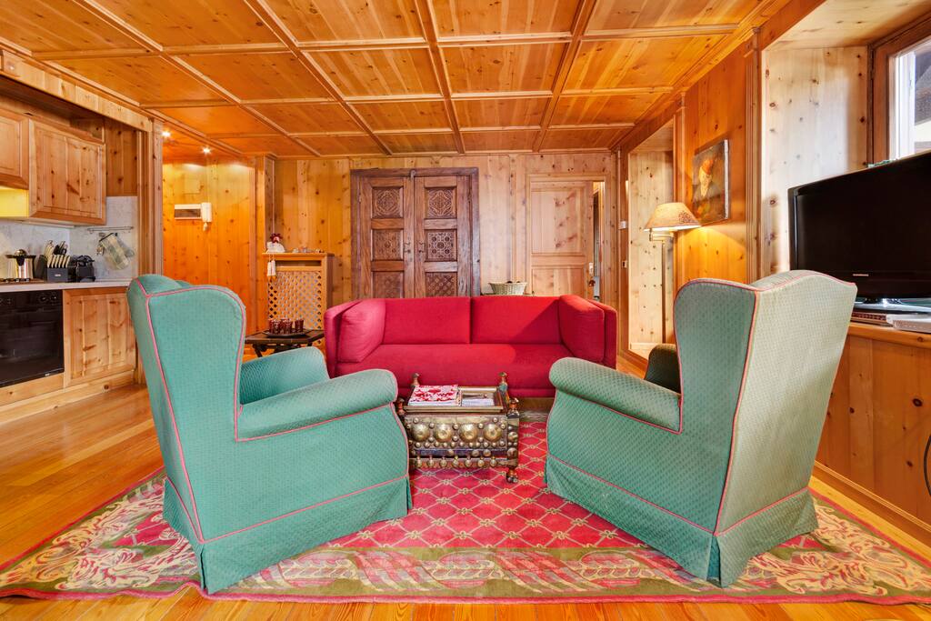 The Living room - The relax area with sofa & armchairs