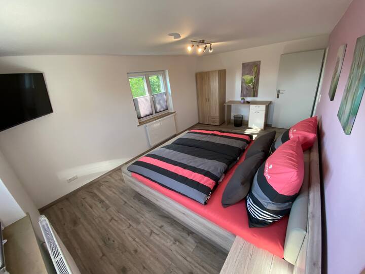 Chambre 3 /étage supérieur,
chambre parentale