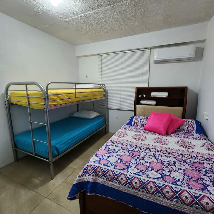 K n u Omibnom l o ñ. Jim ouno.
IN m n u. H oi h.. 
Ln live.. i
และไม่มี bjjT ขนาดใหญ่ในการแก้ไขคลิปให้ถือไว้ หลังจากผ่านไป 1 ชั่วโมงคลิปทั้งหมดที่ไม่ได้แก้ไขจะถูกลบออก